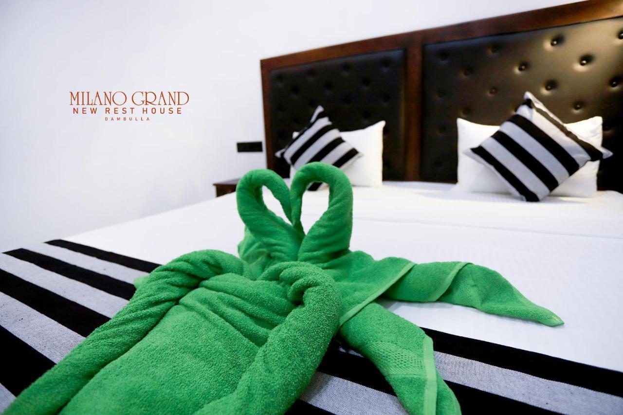 ホテル Milano Grand ダンブッラ エクステリア 写真